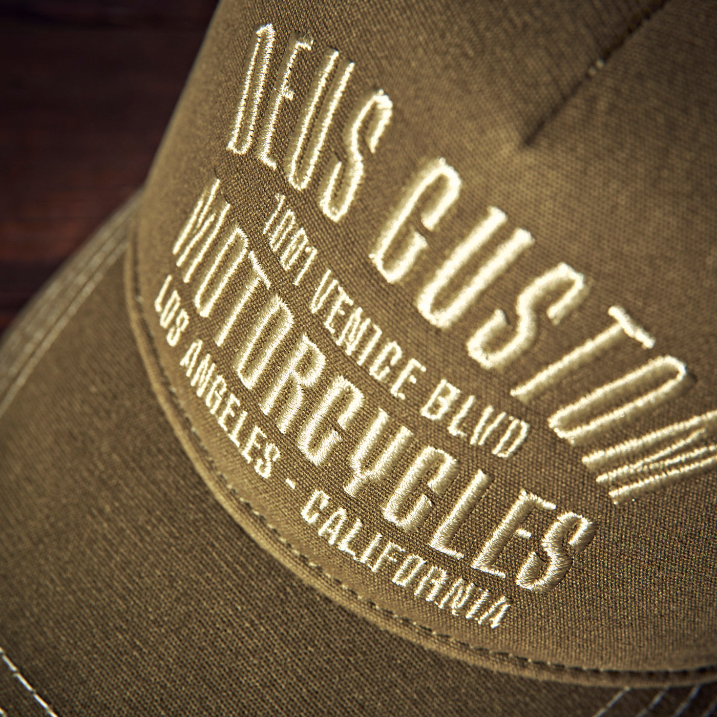 DEUS EX MACHINA - REGGIE TRUCKER CAP - OLIVE