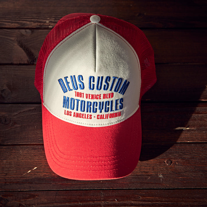DEUS EX MACHINA - Reggie Trucker Cap - Red