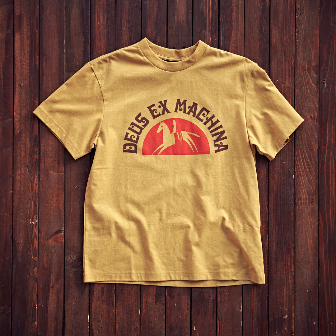 Deus Ex Machina - Bareback Tee - Honnygold yellow.