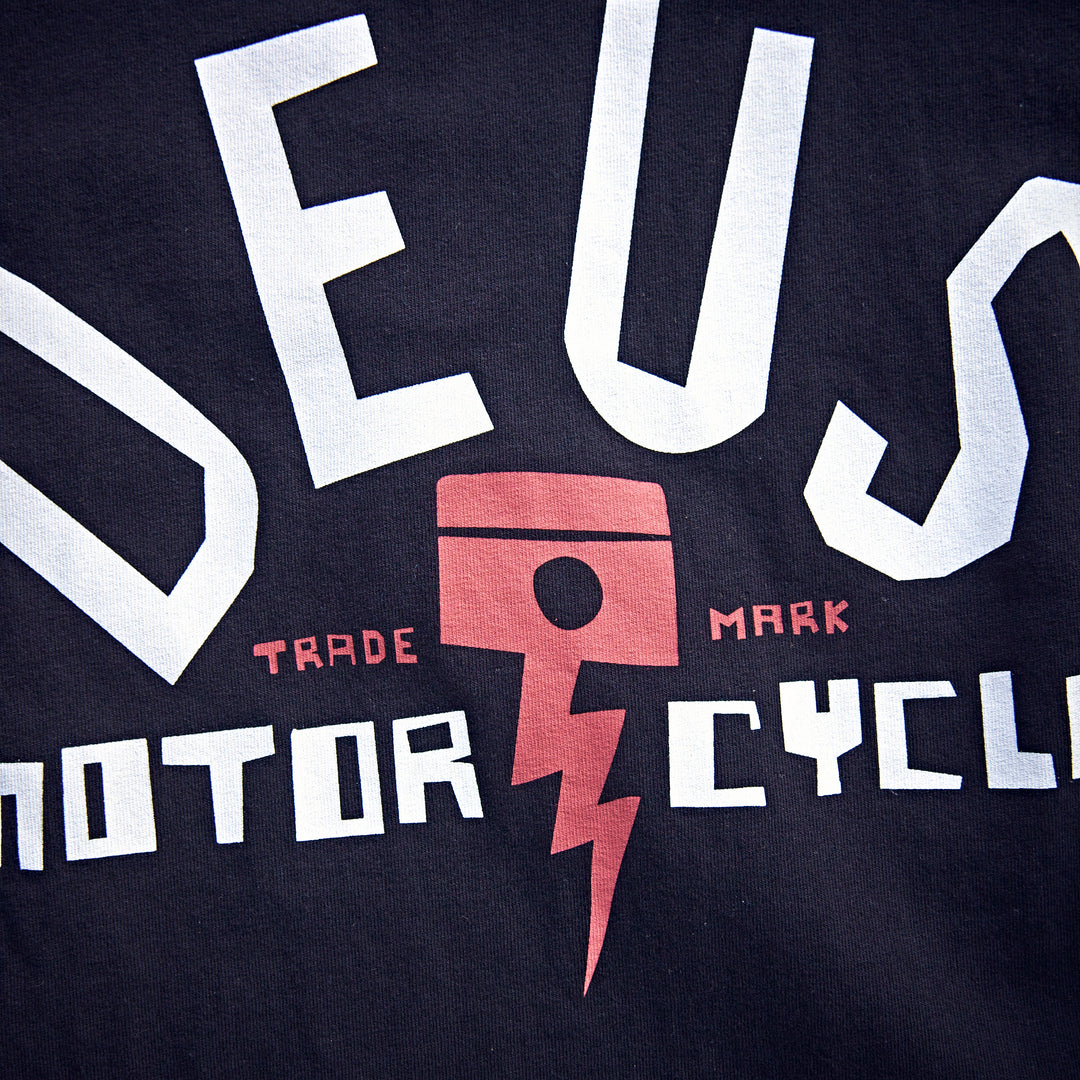 Deus Ex Machina - Pisstin Tee - Black