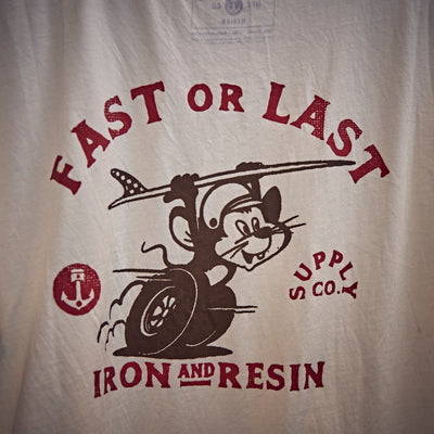 Iron & Resin - Fast or Last - varm hvid