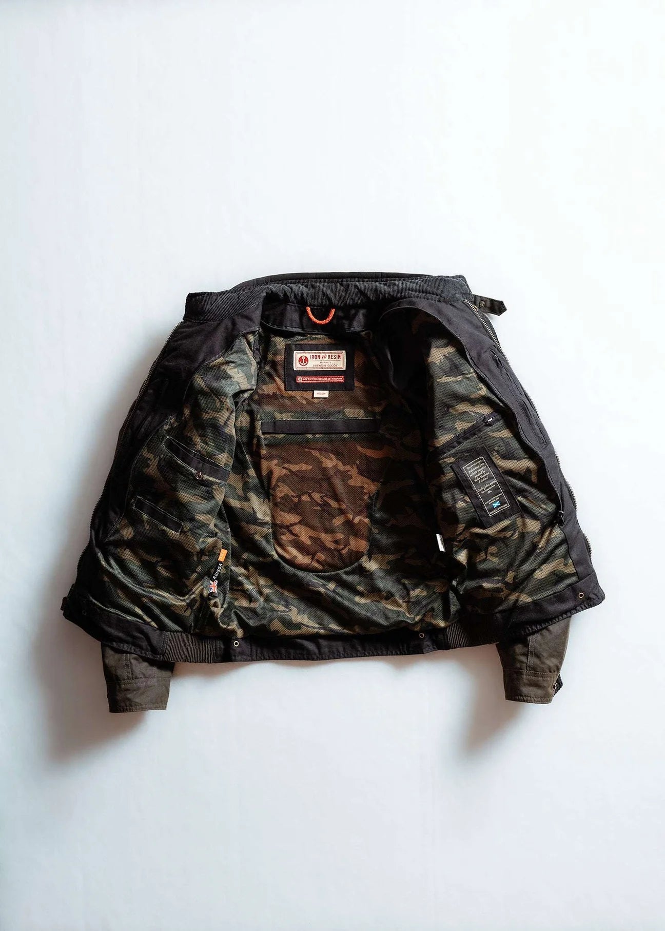 Iron & Resin - Scrambler Jacket