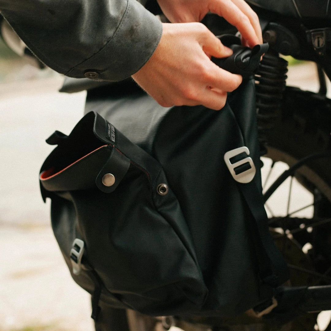 Iron & Resin - Moto Pannier Bag - 30L - Black