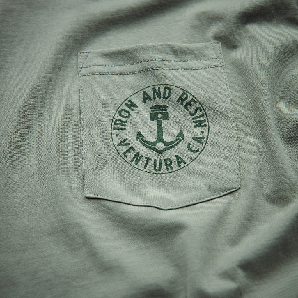 Iron & Resin - Brand Button Pocket tee green
