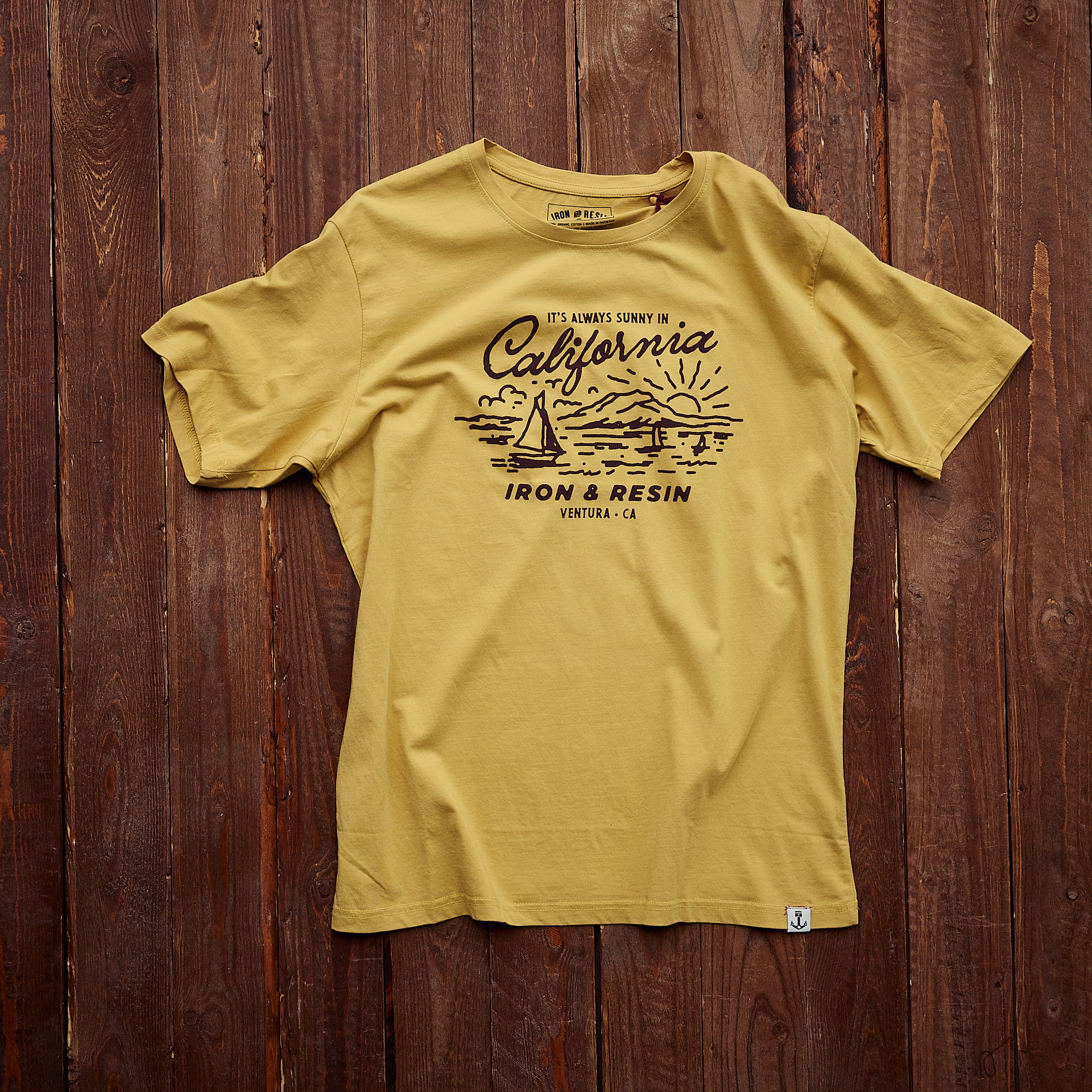 Iron & Resin - always SUNNY YELLOW