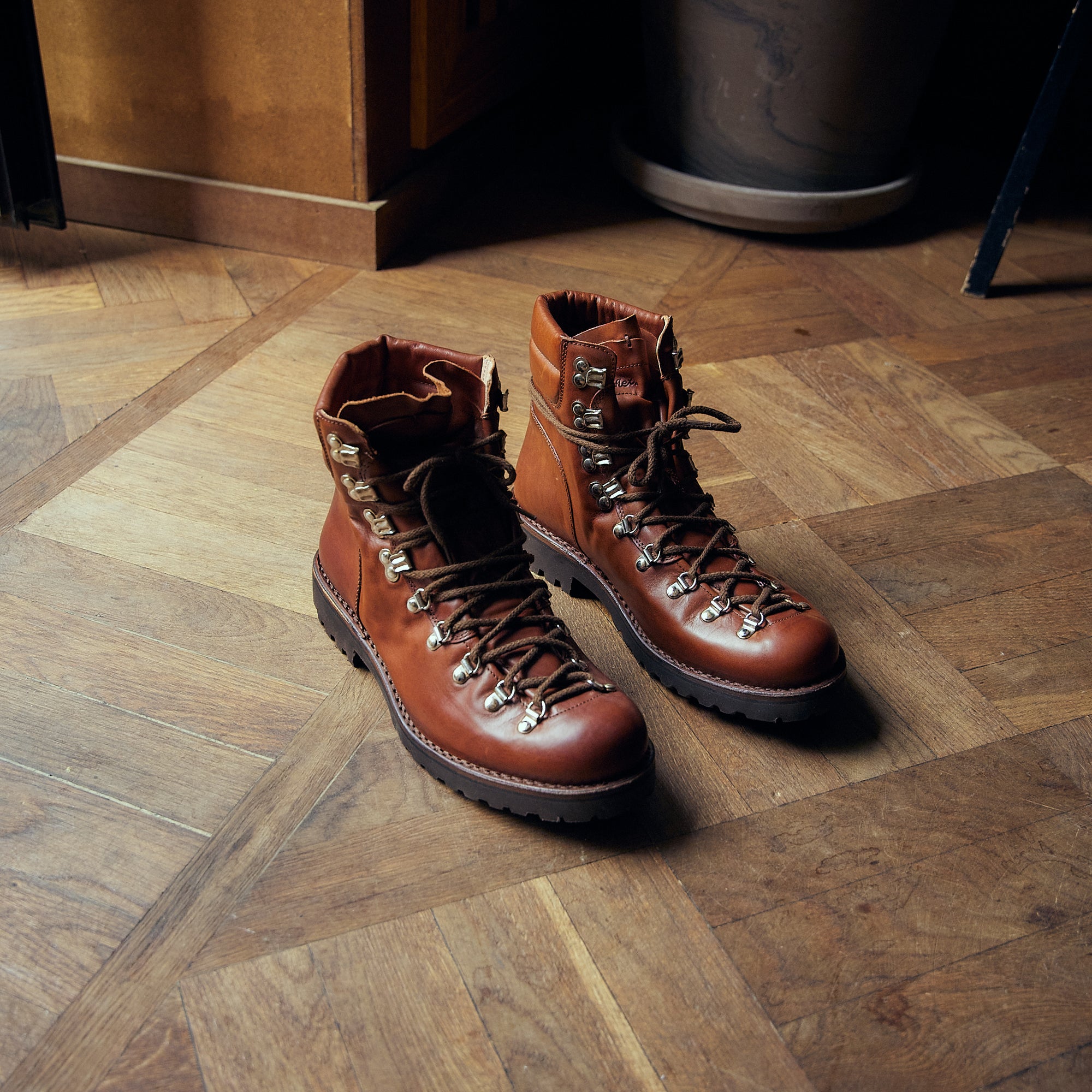 ASTORFLEX - Rockflex - Dark brown - suede