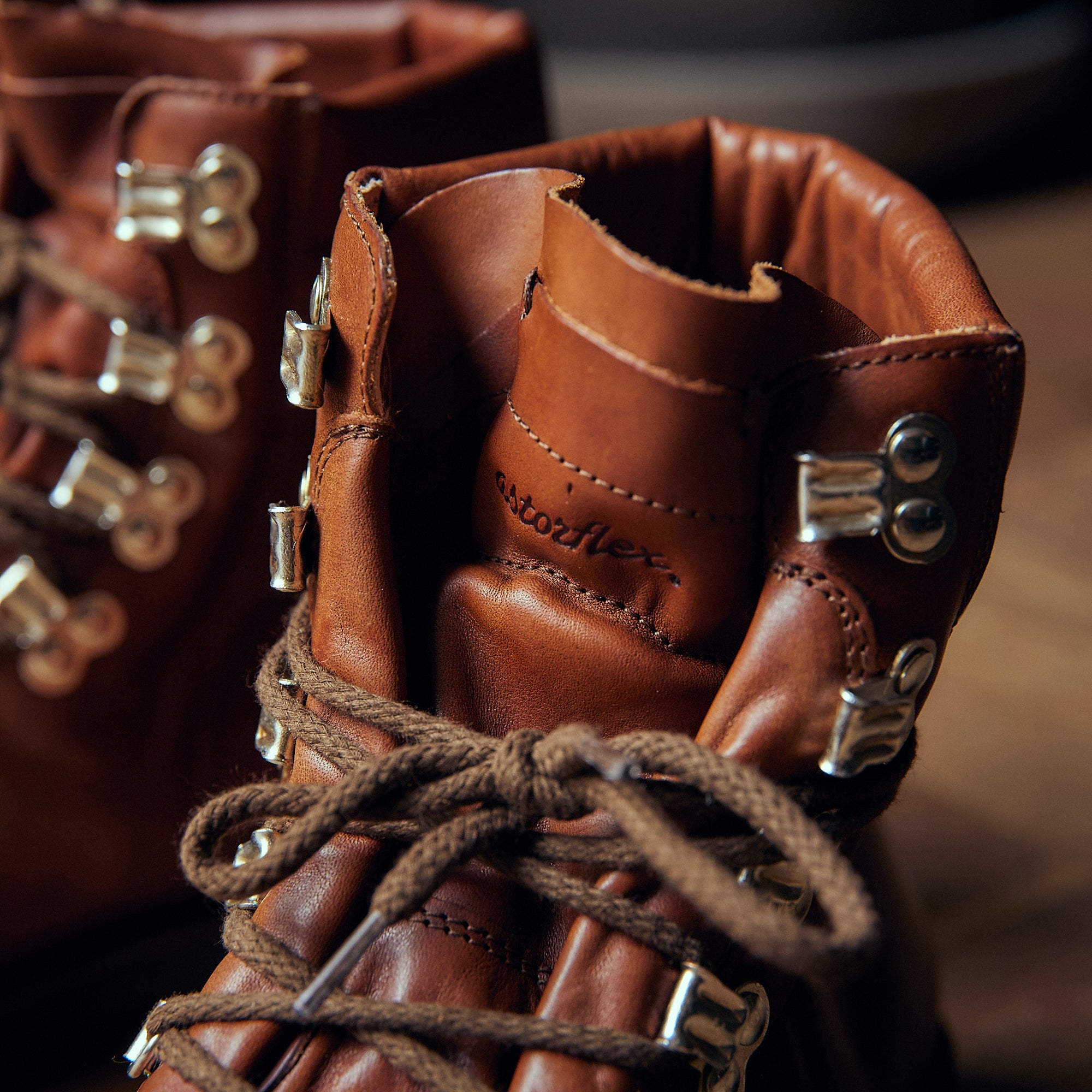ASTORFLEX - Rockflex - Dark brown - suede