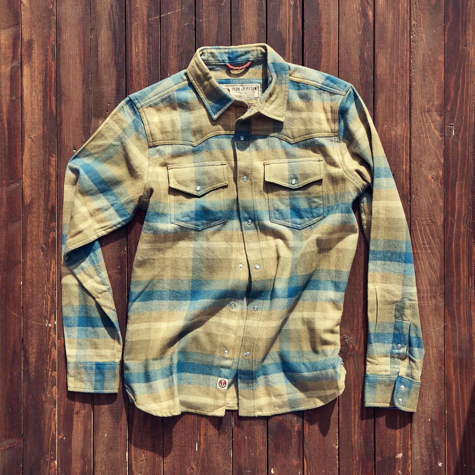 Iron & Resin - Somi'S Shirt