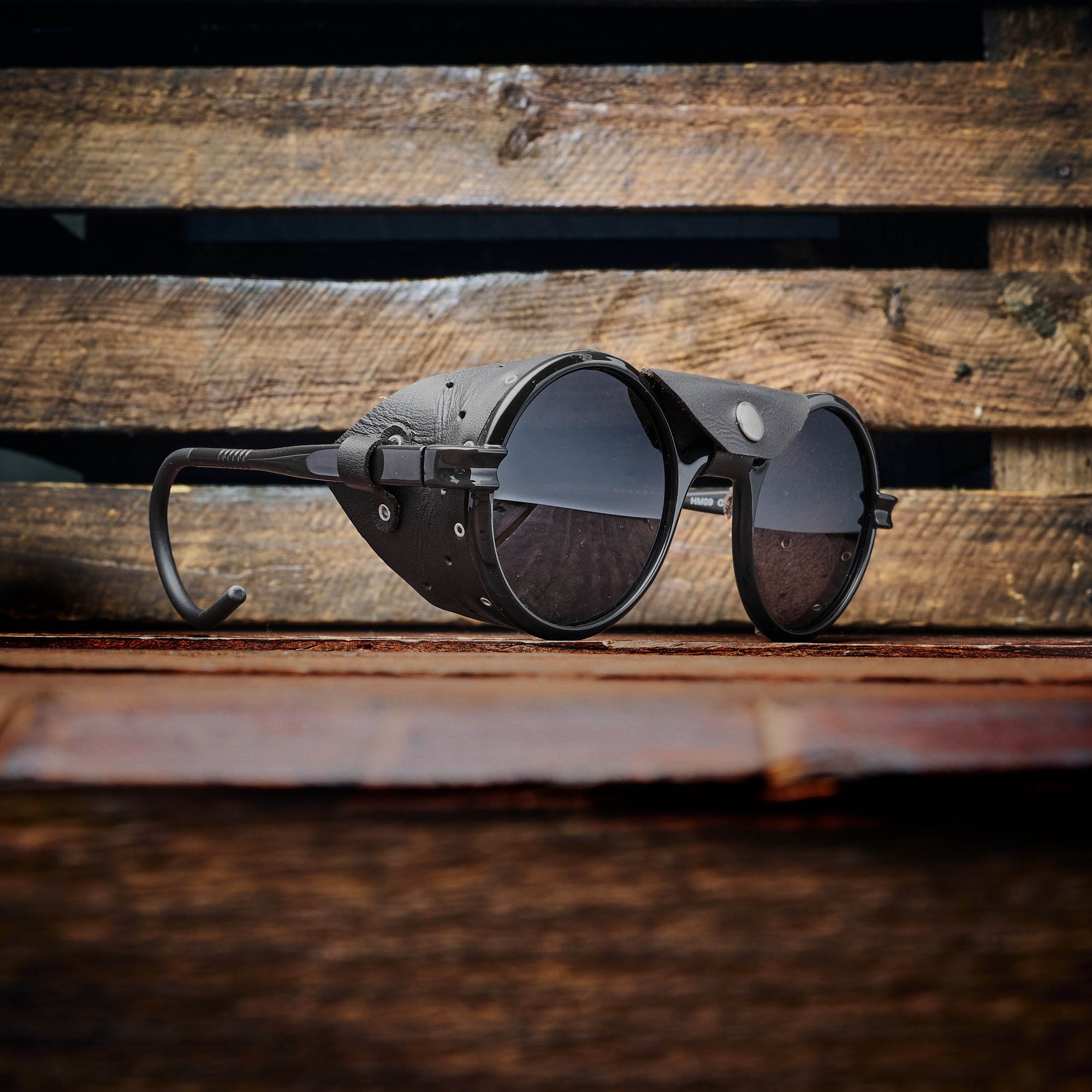 Vallon - Heron Mountain - BLACK