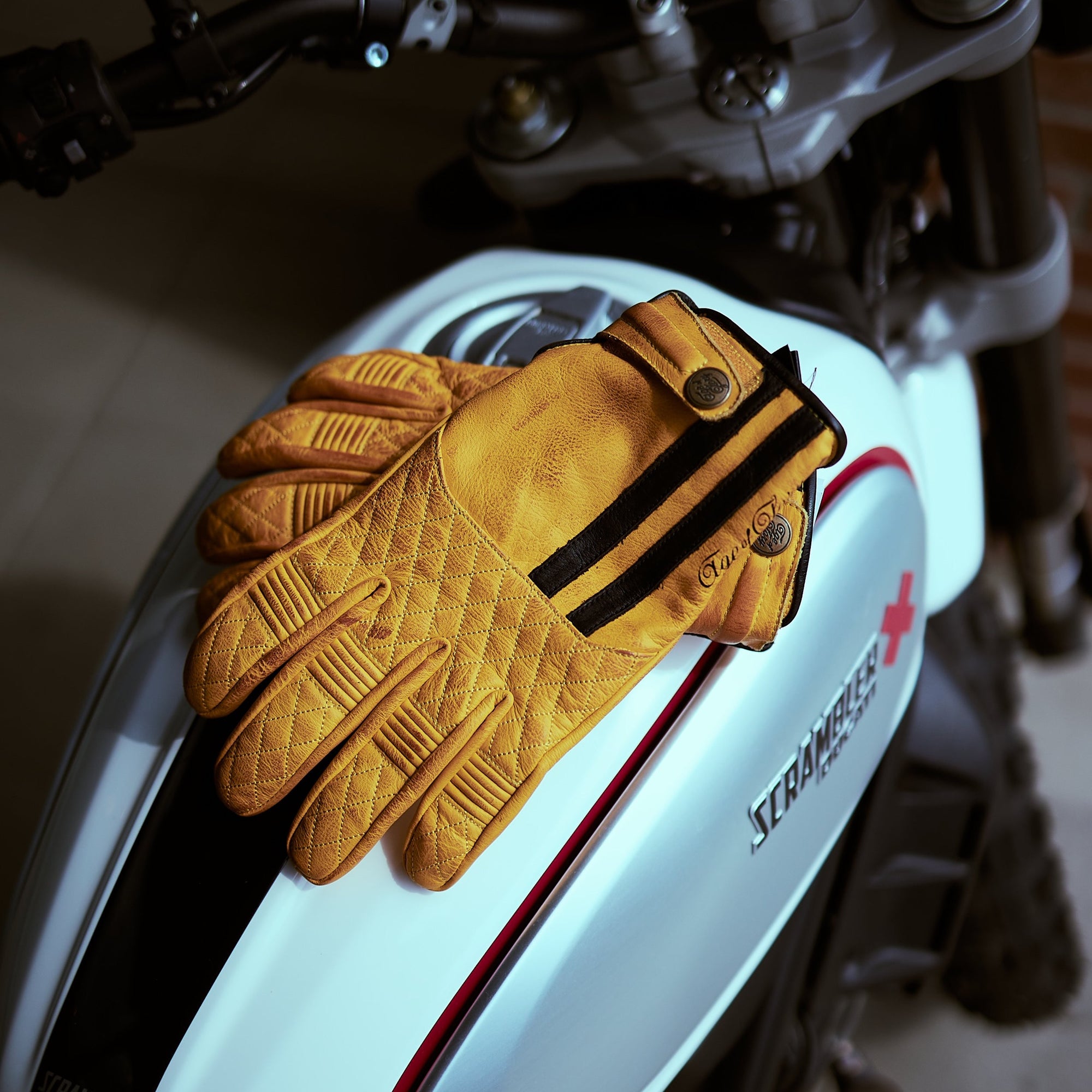 Age of Glory - Handsker - Gul/Sort - Miles Leather Gloves