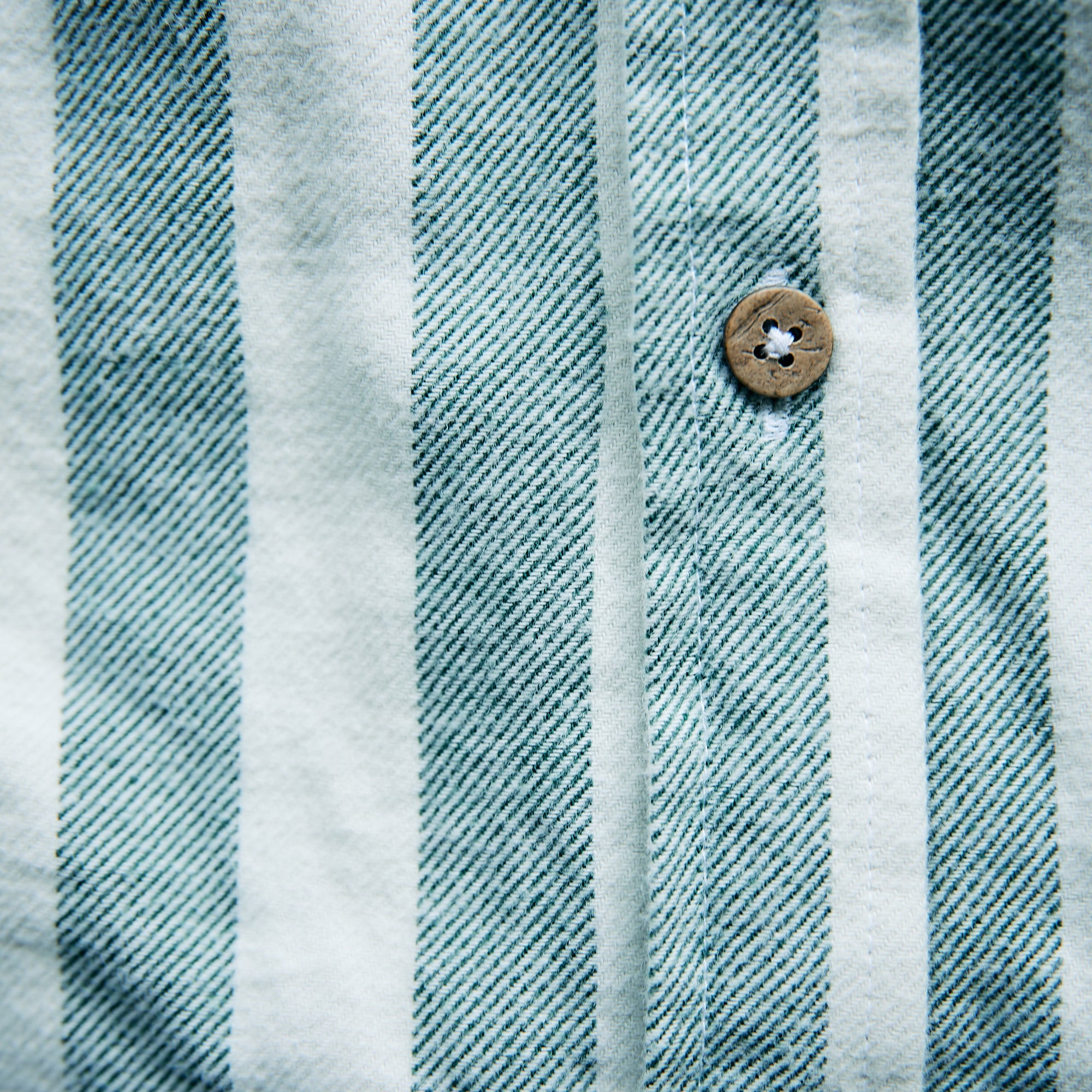 Lacquer - Striped Cotton - Off-White/Green