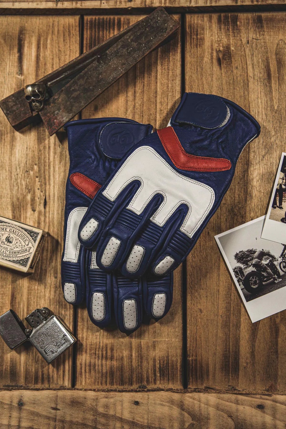 Age of Glory - Hero Leather Gloves - Blue White Red