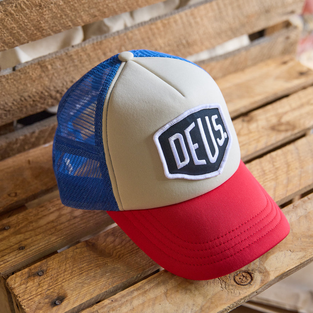 DEUS EX MACHINA - Baylands/Shield Trucker - TRICOLOR