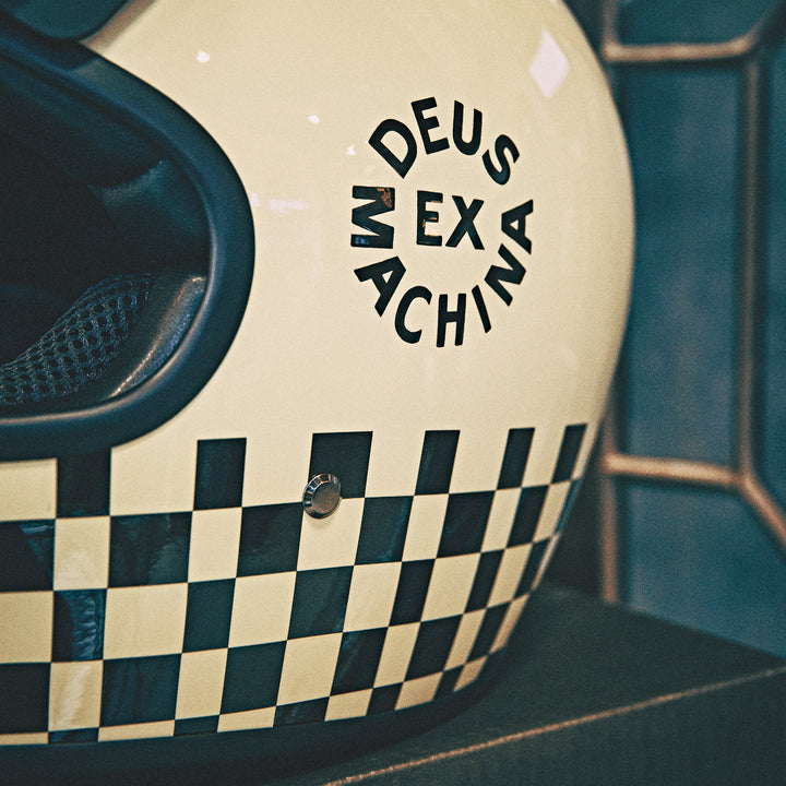 Deus Ex Machina - Mc Helmet "Checker" Cream