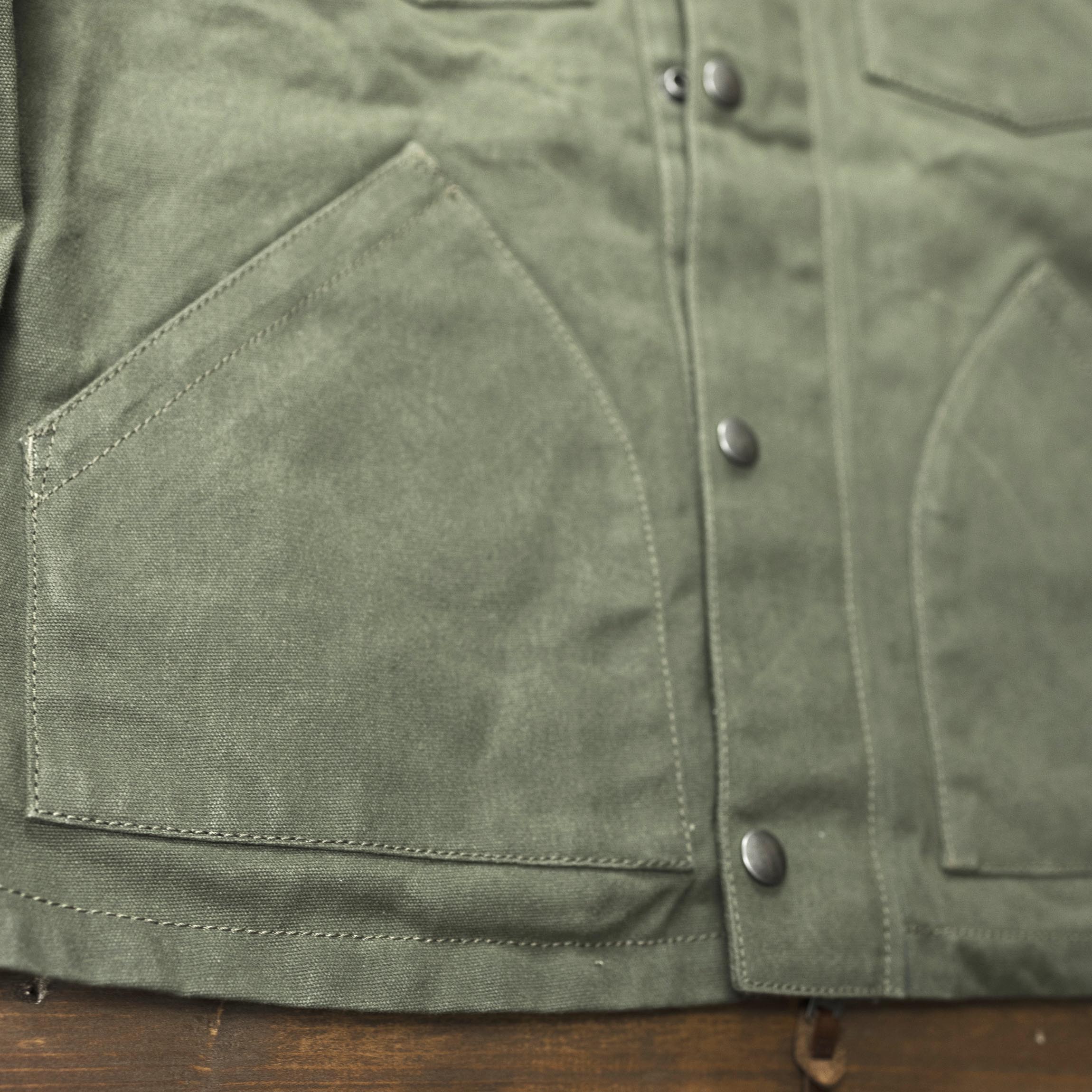 Iron and resin - cruiser jacket - green