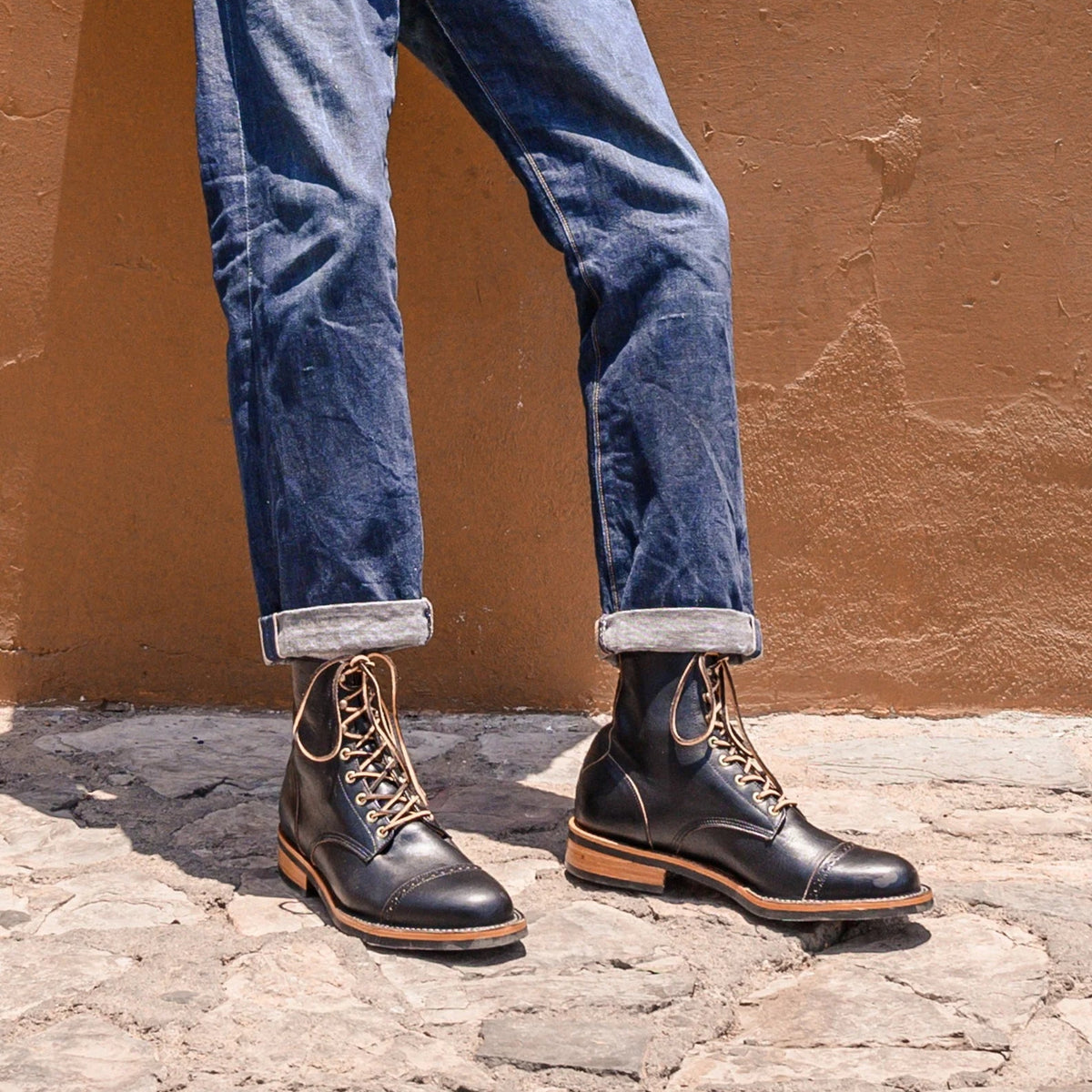 Unmarked - DB Hunter Cap Toe Black CXL