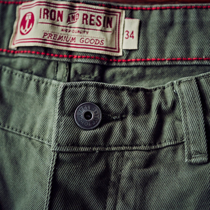 Iron & Resin - HECTOR SHORTS - Army Denim