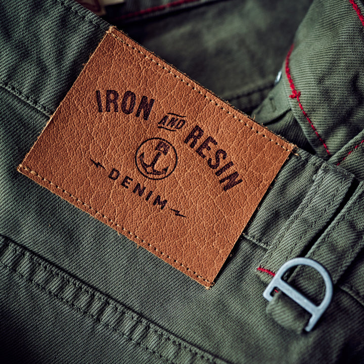 Iron & Resin - HECTOR SHORTS - Army Denim