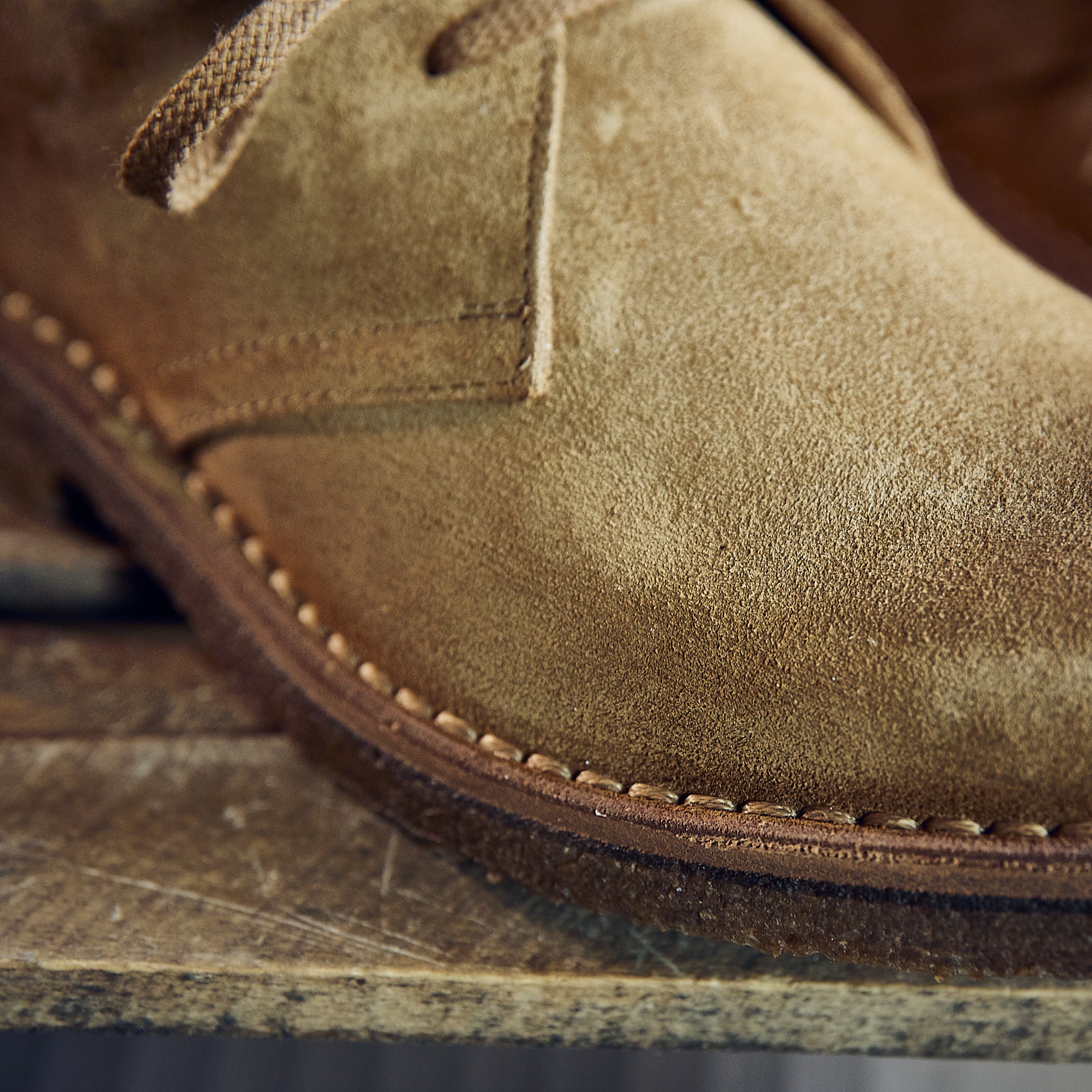 ASTORFLEX - Greenflex - dark green suede