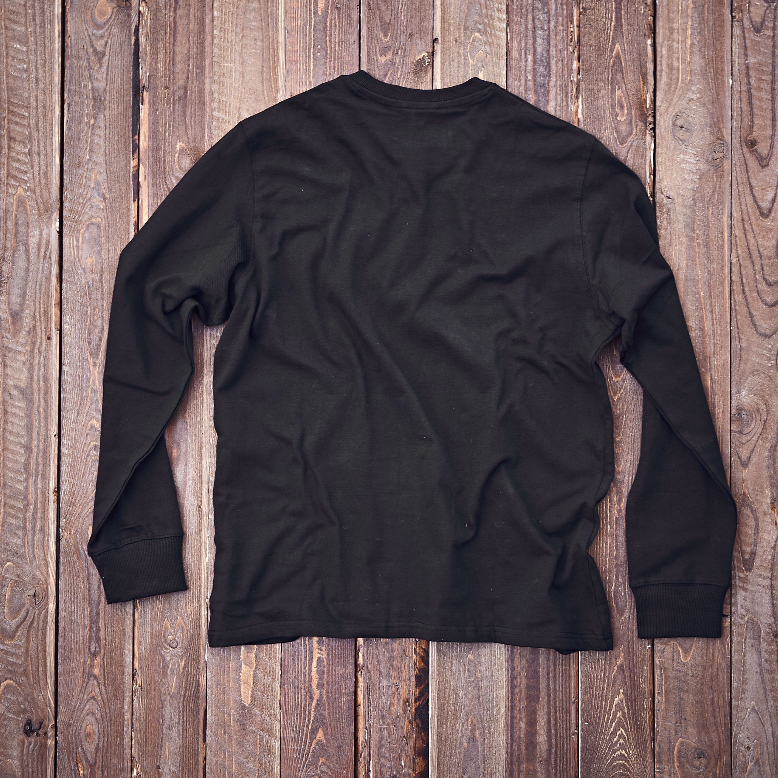 Iron & Resin - Prospect Henley - Black