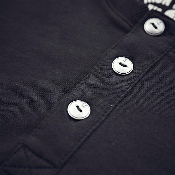 Iron & Resin - MOTO Henley - Sort