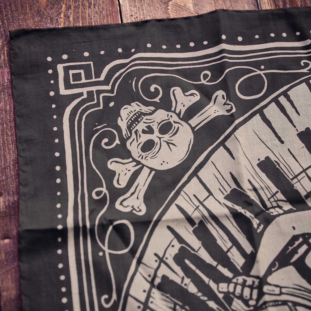 Hen's Teeths - Bandana - Sort