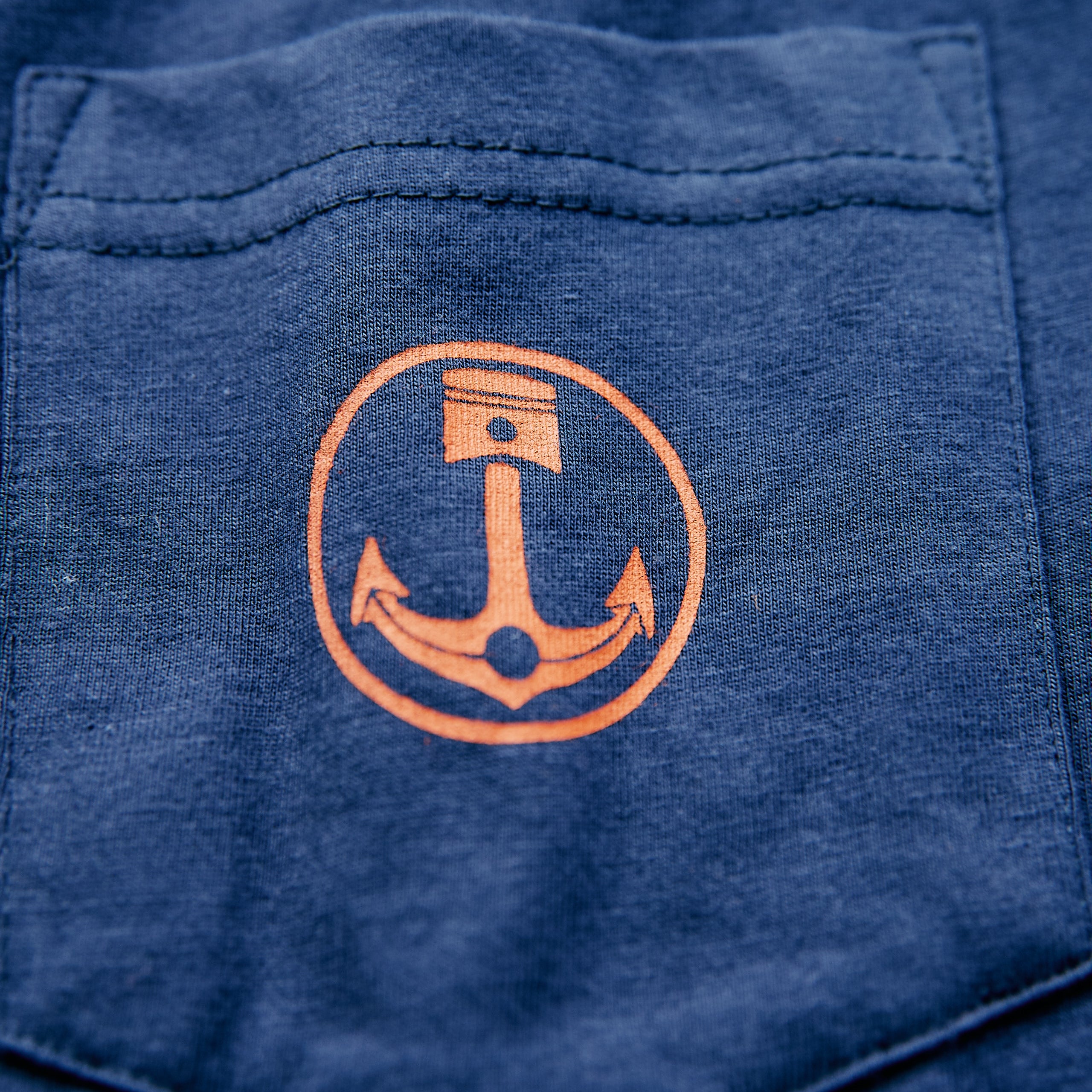 Iron & Resin - CALI BEAR TRUCKER TEE - Navy