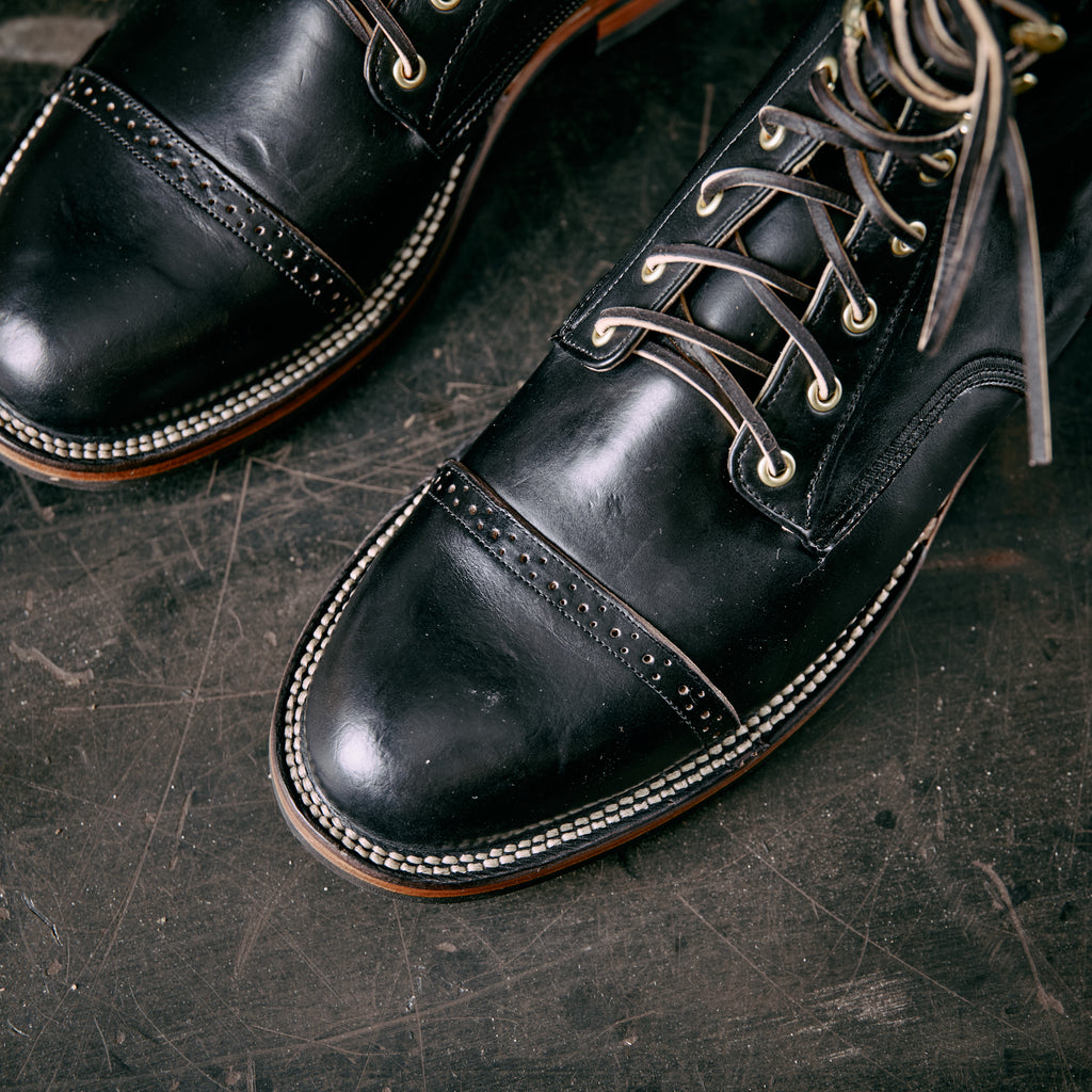 Unmarked - DB Hunter Cap Toe Black CXL