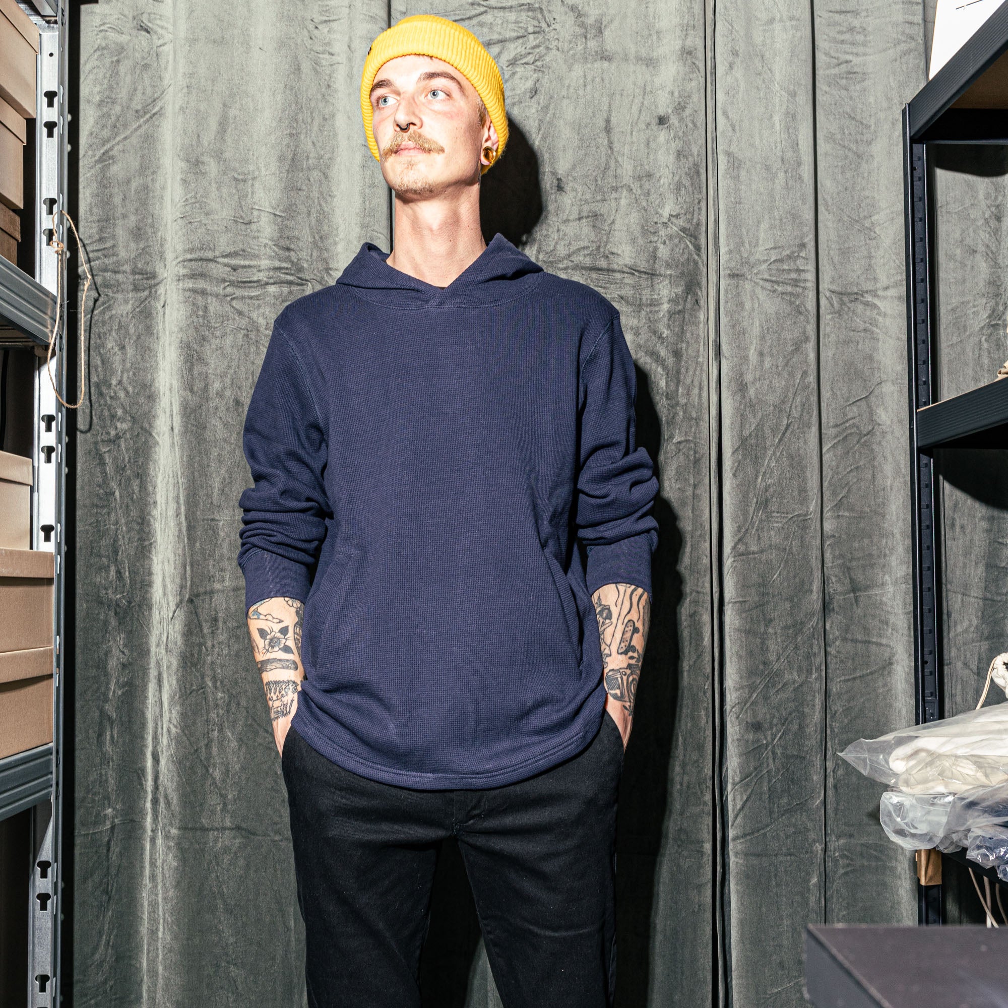 Iron & Resin - Keanu Hoodie - Navy blue
