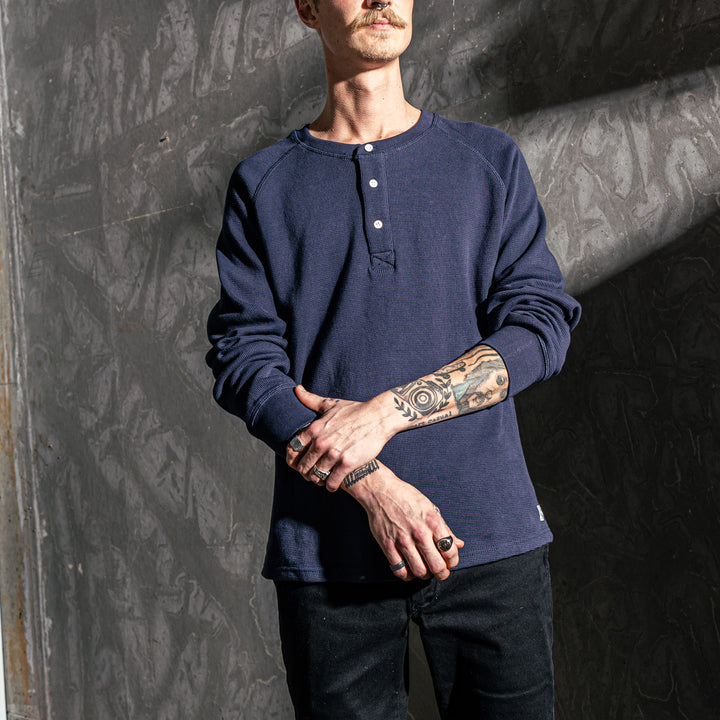 Iron & Resin - Michigan Henley - Navy