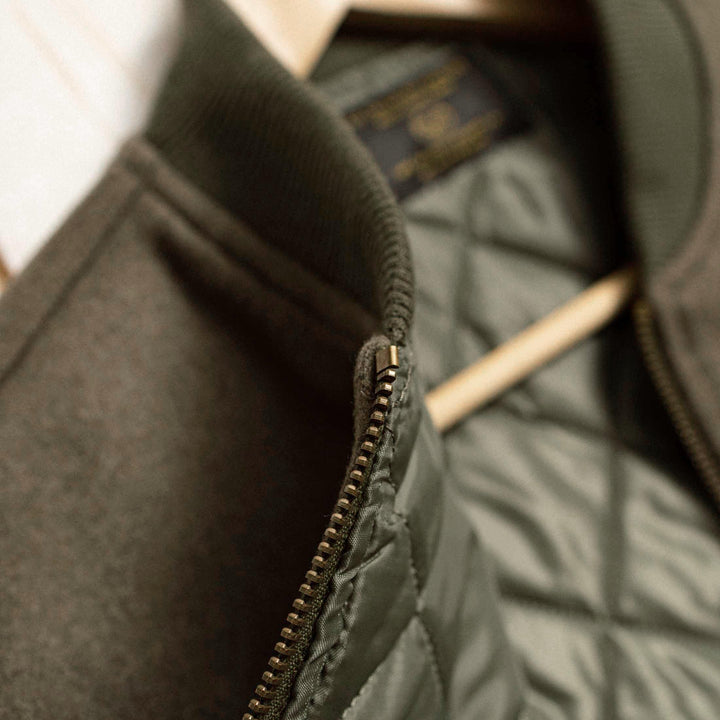 CHESAPEAKE'S - Bomber Jacket - "Miller" - Grøn Italiensk Uld