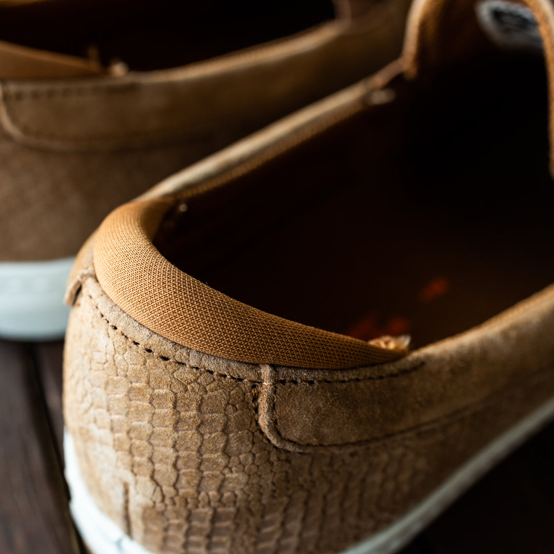 GLOBE - Loafers - Caramel ruskind