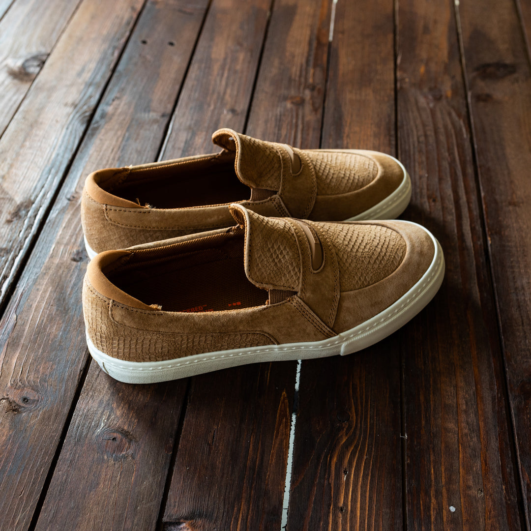 GLOBE - Loafers - Caramel ruskind