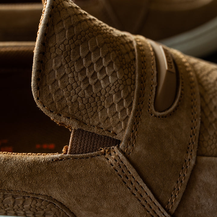 GLOBE - Loafers - Caramel ruskind