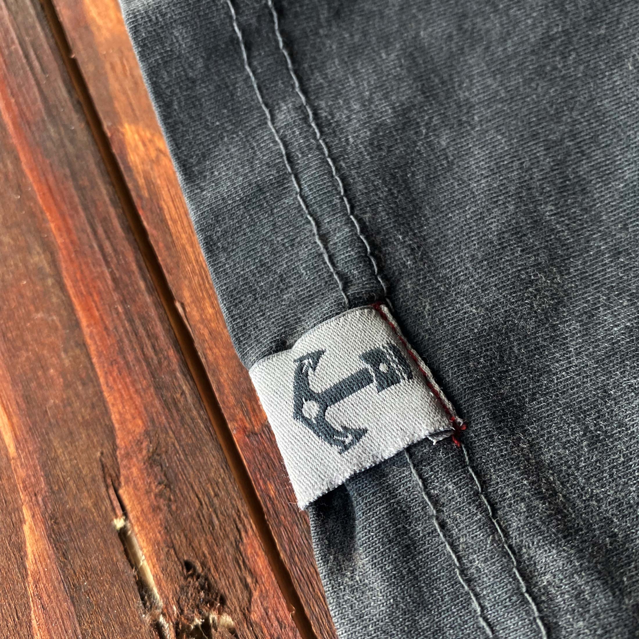 Iron and Resin - T-shirt -TIDE TEE - Gray