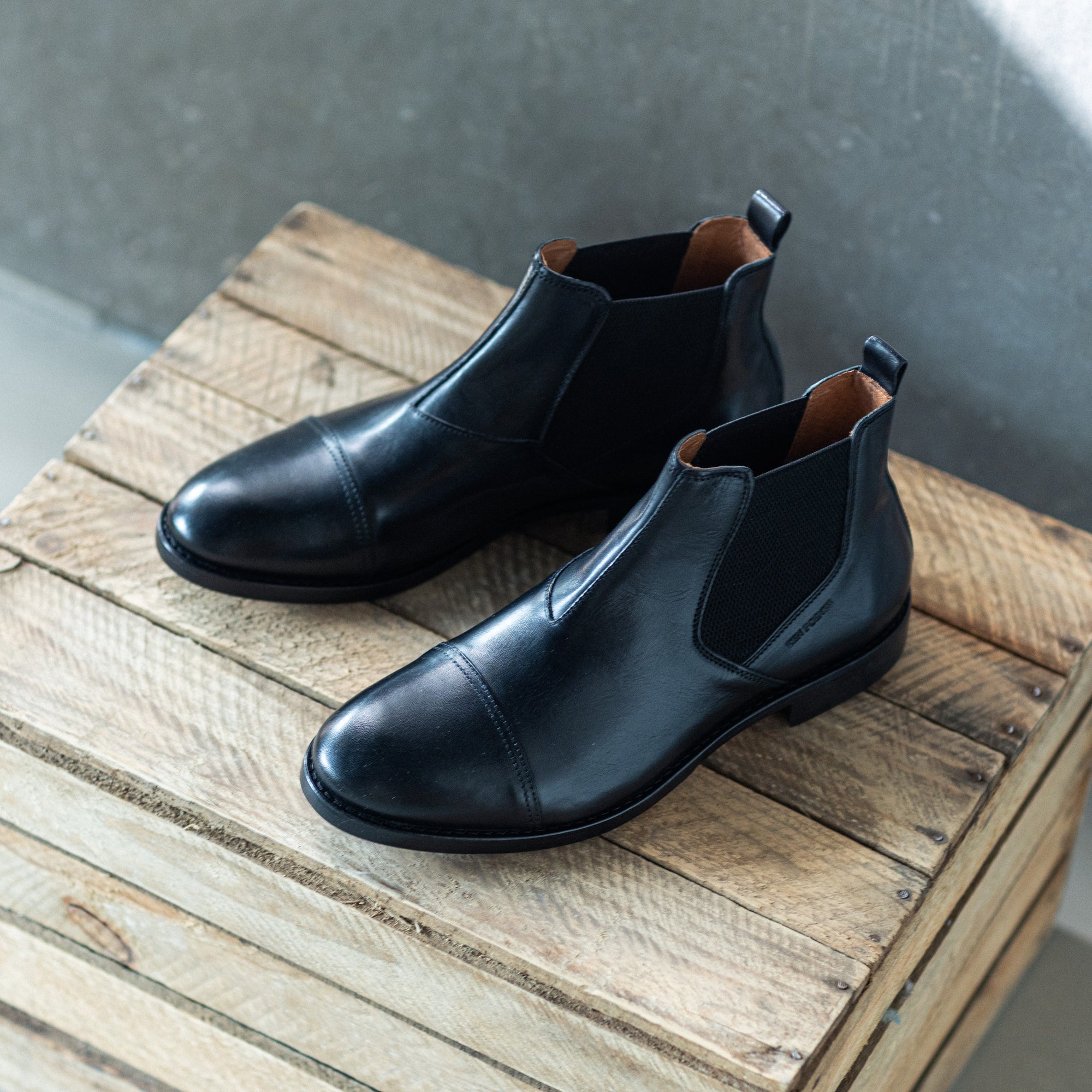 TEN POINTS - Chelsea boots - New Mercury - Sort læder