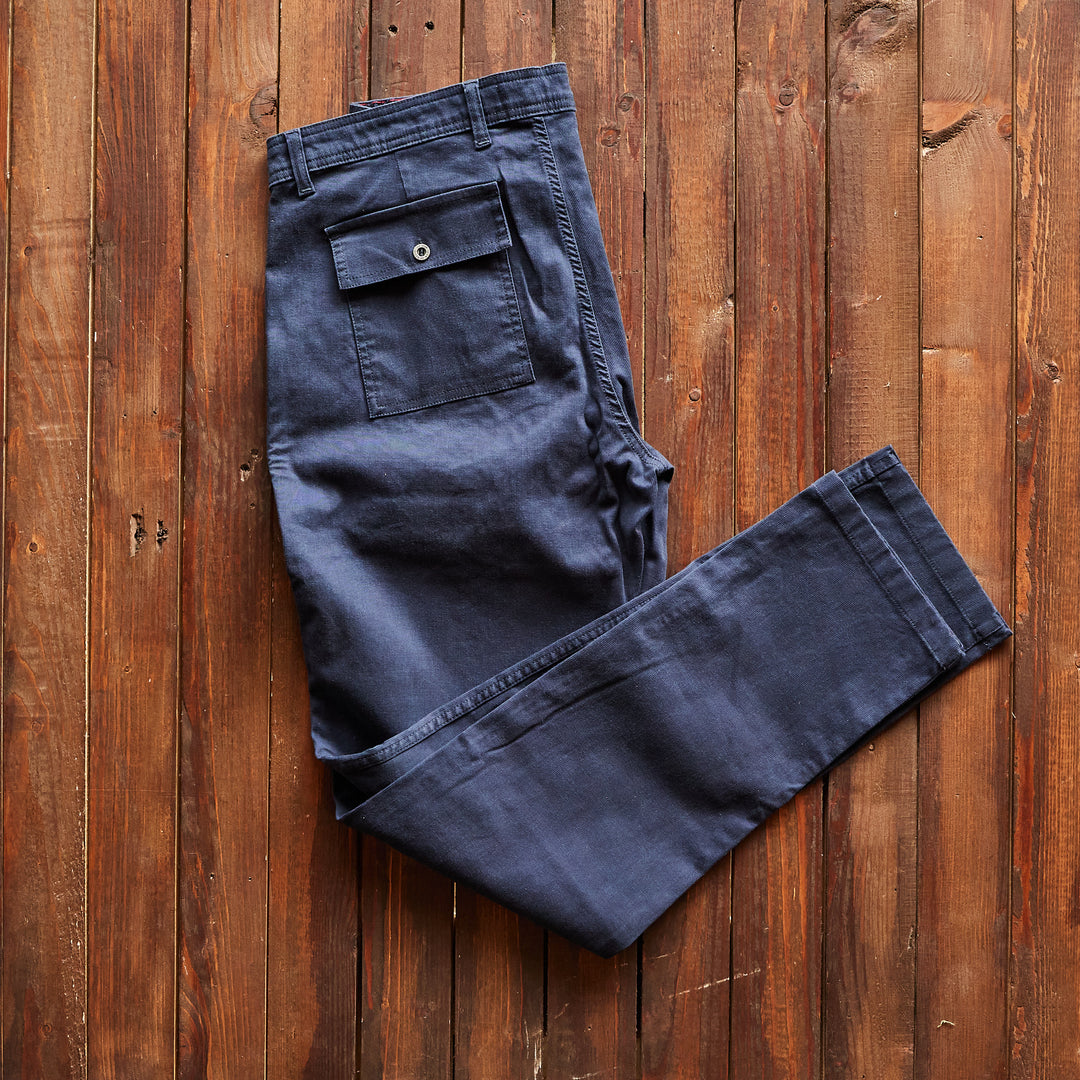 Iron & Resin - Brigade Bedford Cord Pant - navy/army