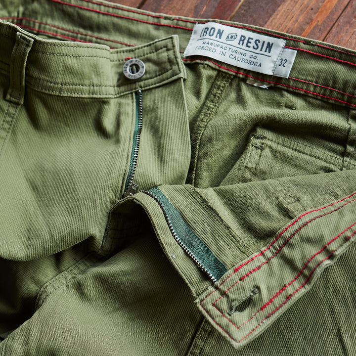 Iron & Resin - Brigade Bedford Cord Pant - navy/army