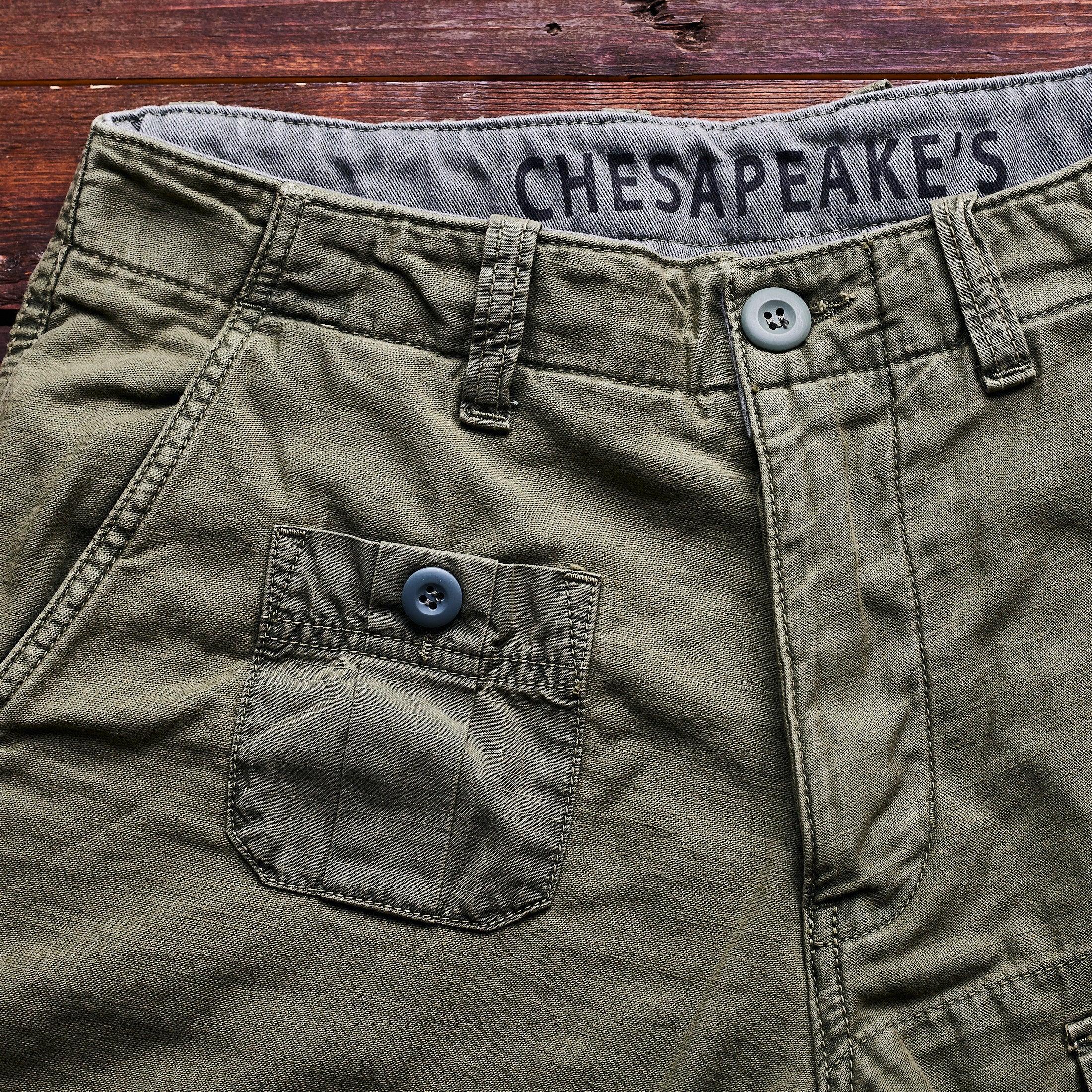 CHESAPEAKE'S - Harbor Shorts - Army - Green