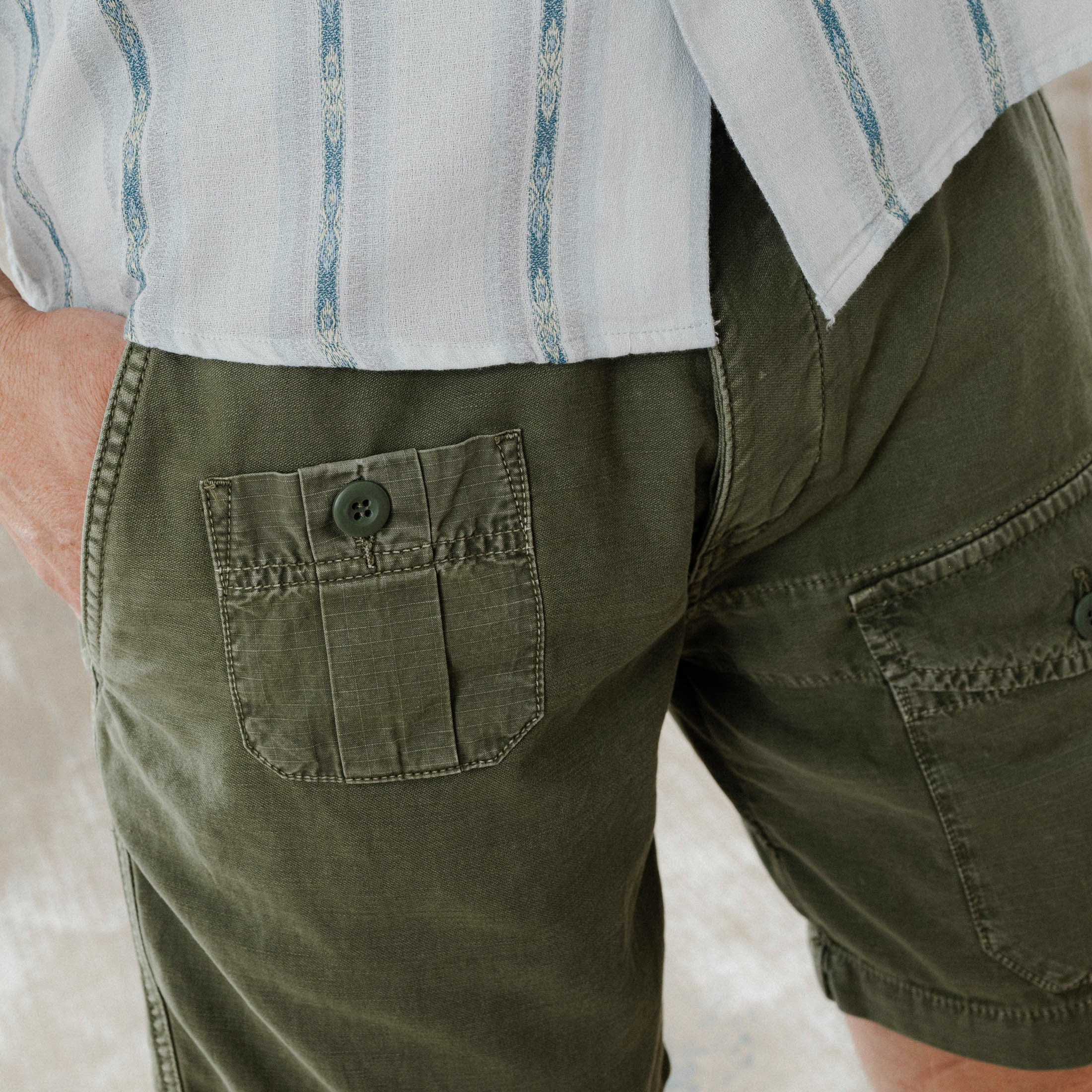 CHESAPEAKE'S - Harbor Shorts - Army - Green