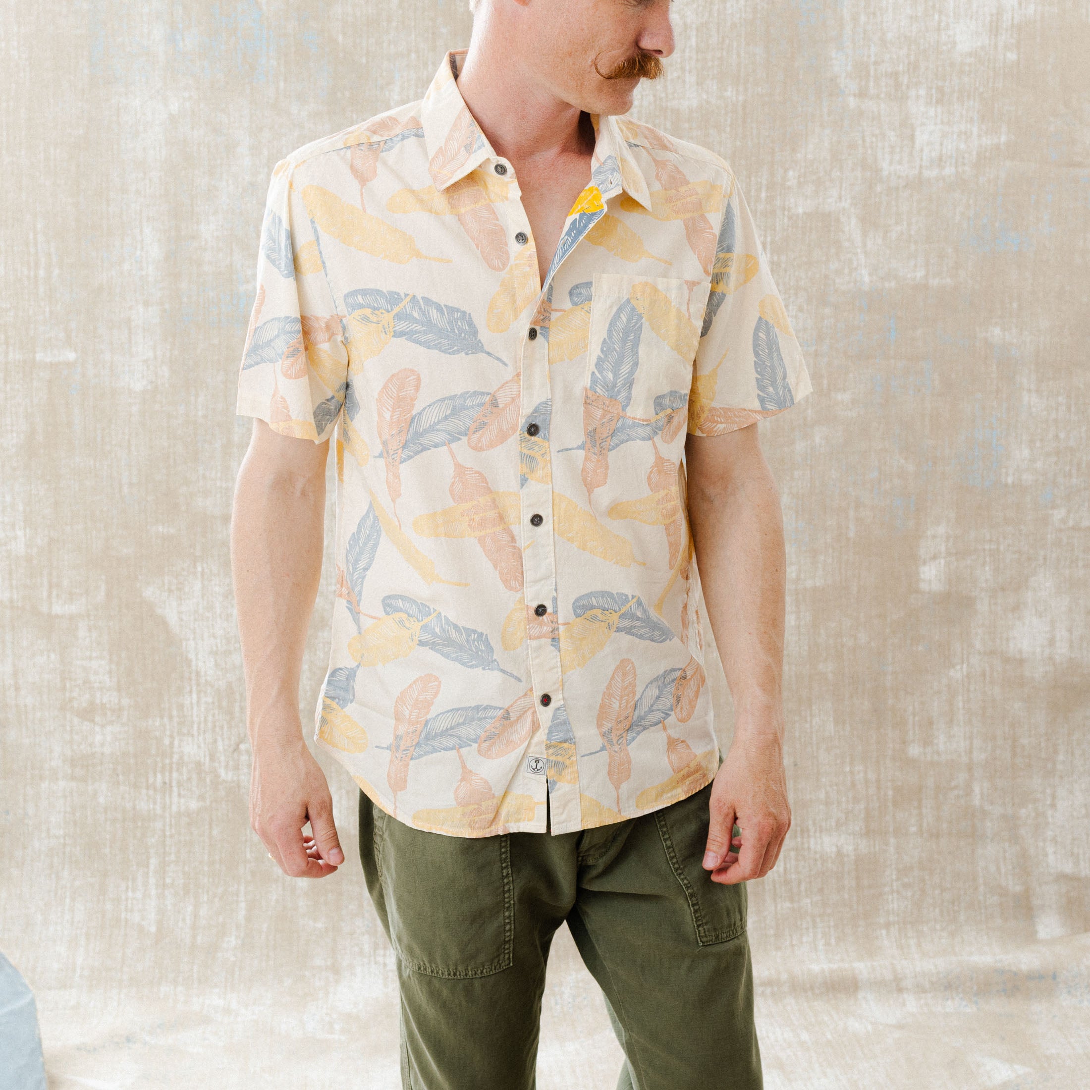 Iron and Resin - Short sleeve shirt - feather print
