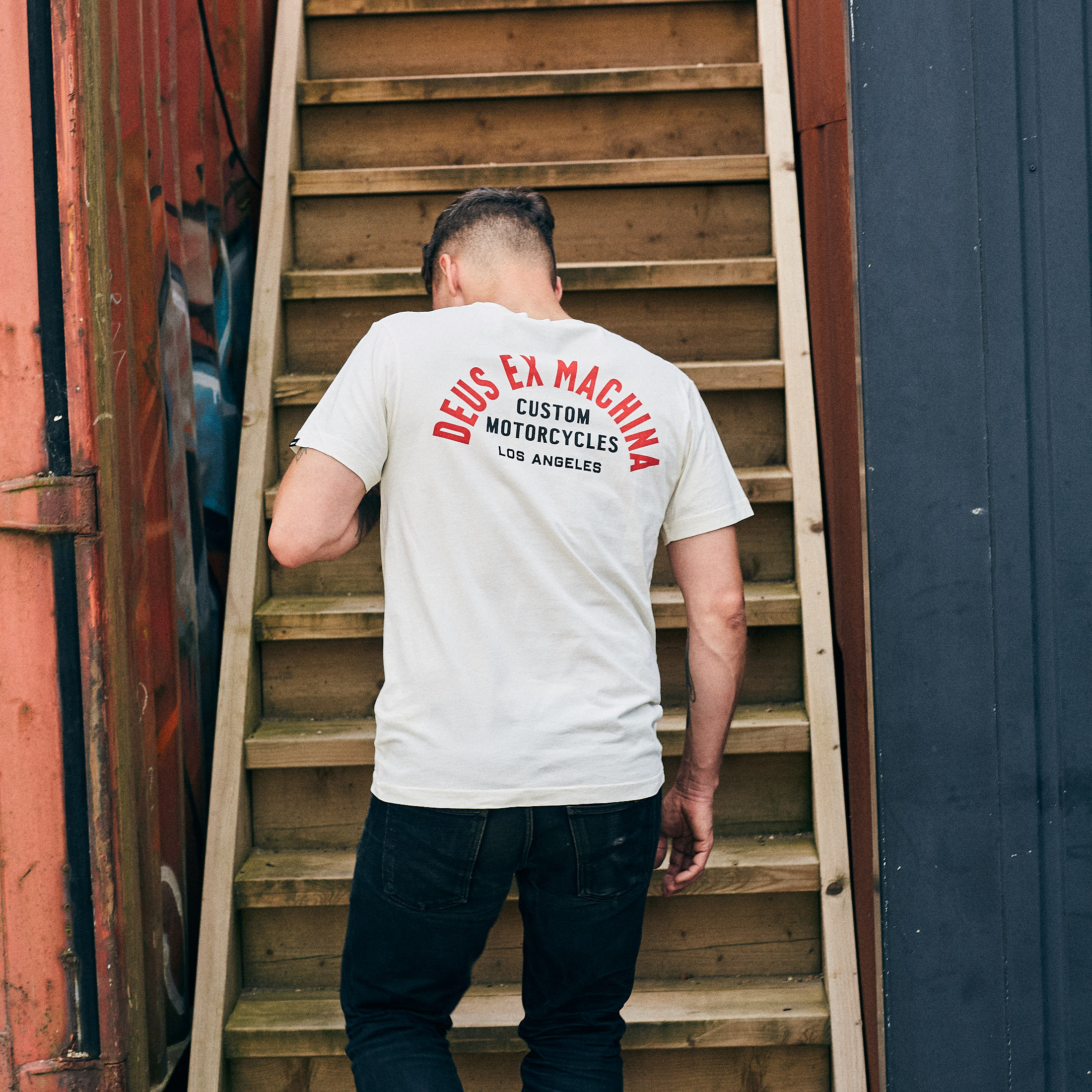 DEUS EX MACHINA - T-Shirt - Repeller Tee - Vintage White