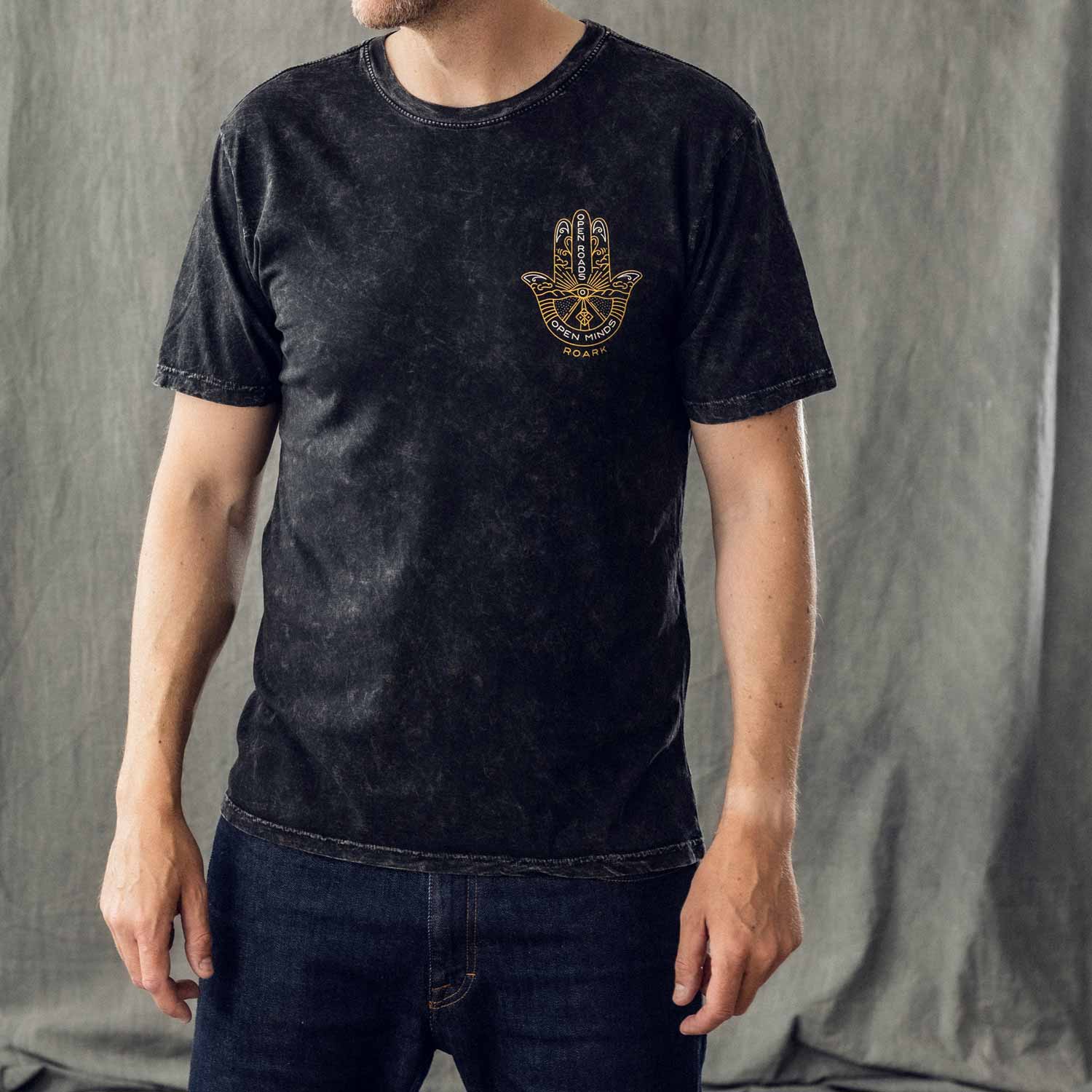 T-shirt - Open roads open minds - black - washed