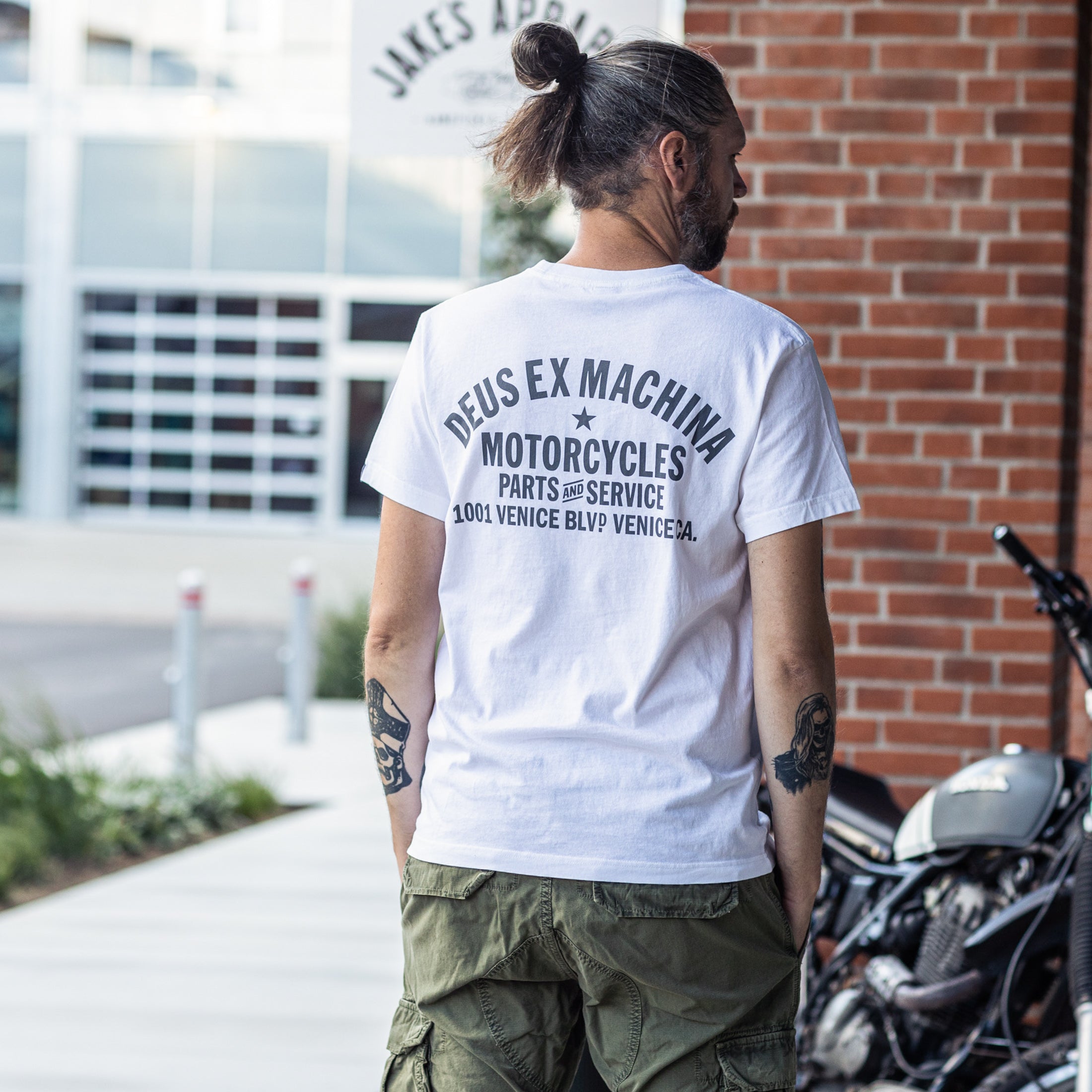 DEUS EX MACHINA - T-Shirt - white - Shield Address