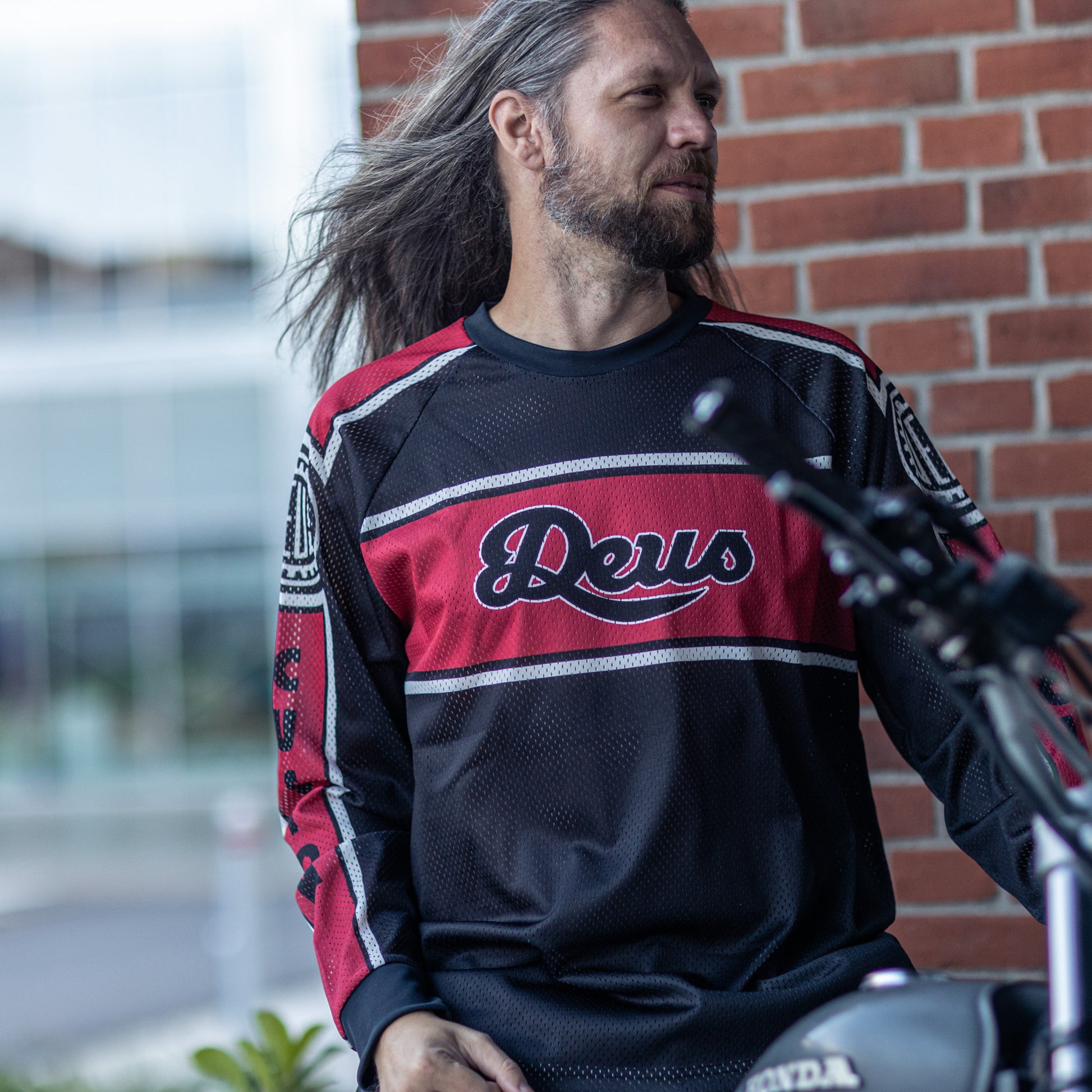 DEUS EX MACHINA - THE BEAT - MOTO JERSEY