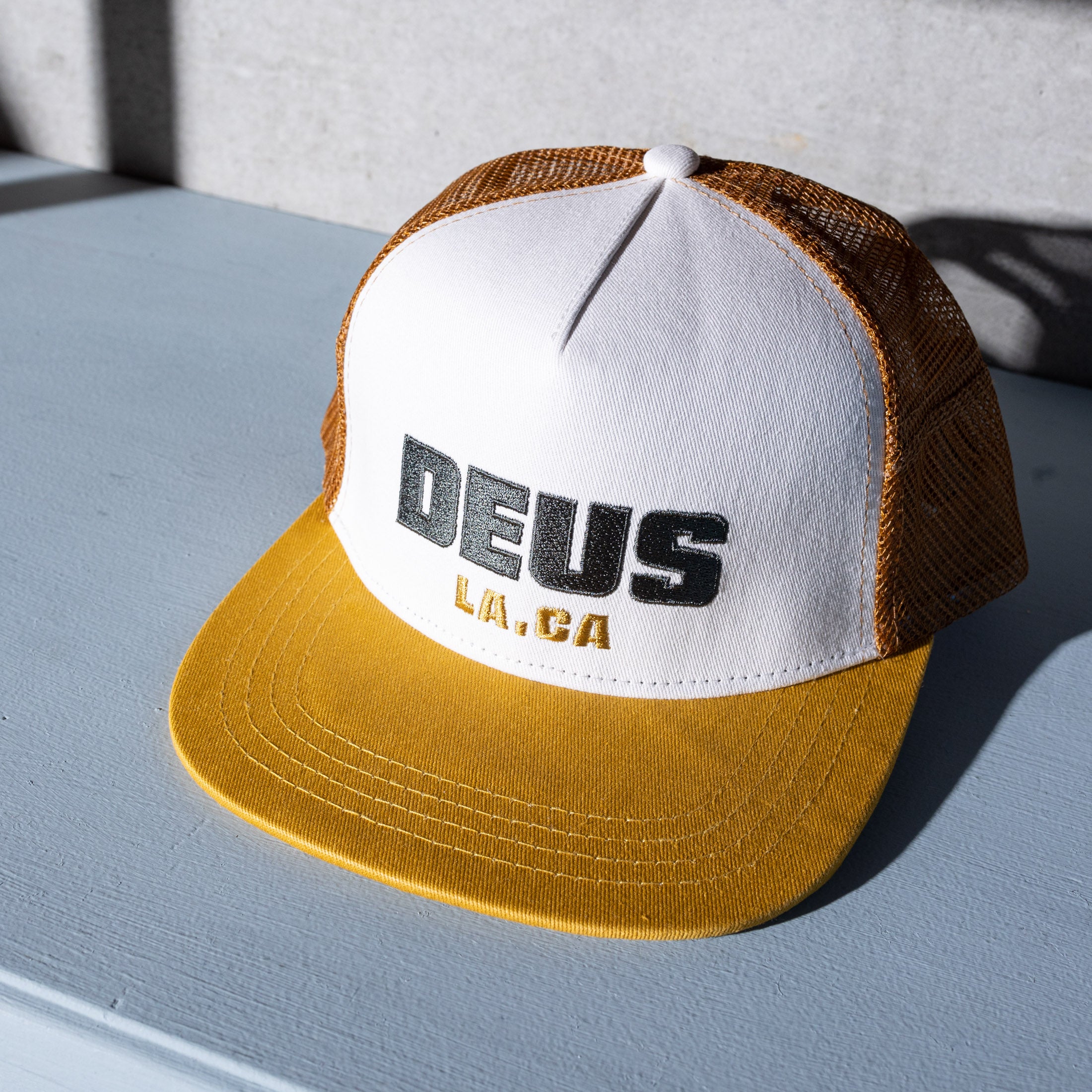 DEUS EX MACHINA - Akin Trucker - Mustard