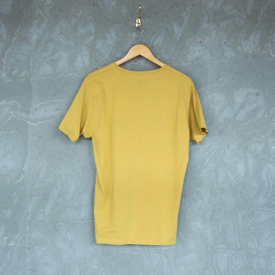Iron and Resin - T-shirt - No Promises tee - Gul