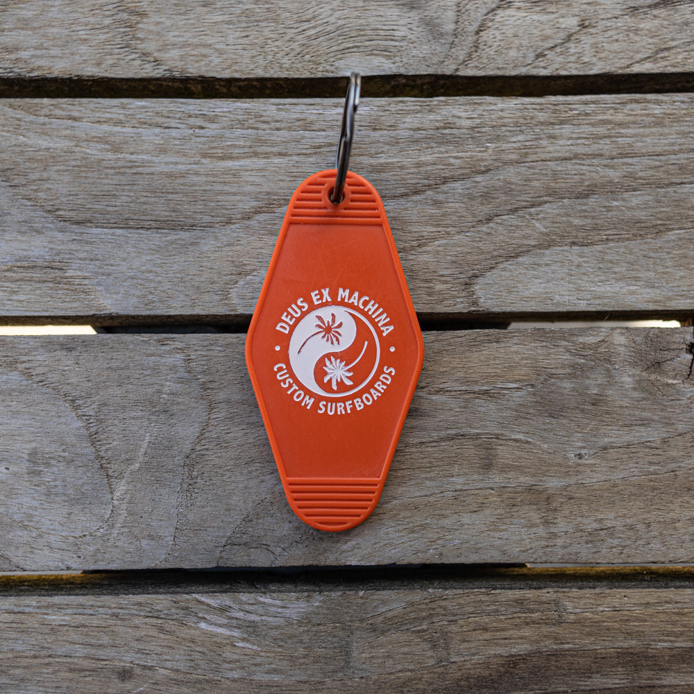 Deus Ex Machina -Motel Key - Keychain - ORANGE