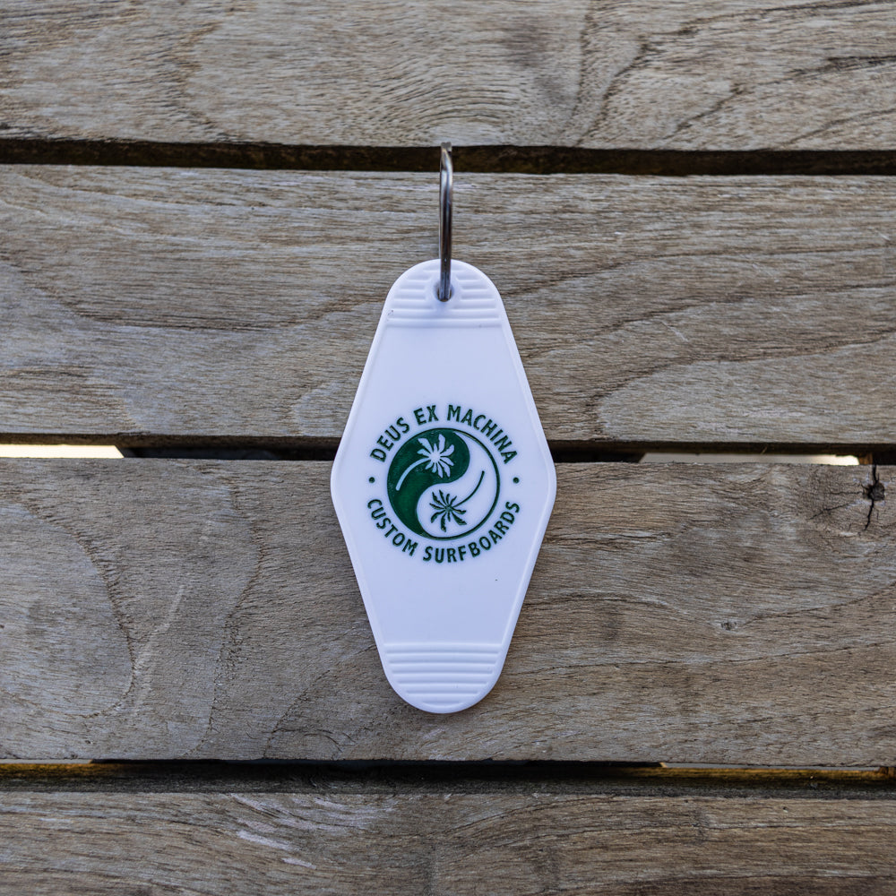 Deus Ex Machina -Motel Key - Keychain - White