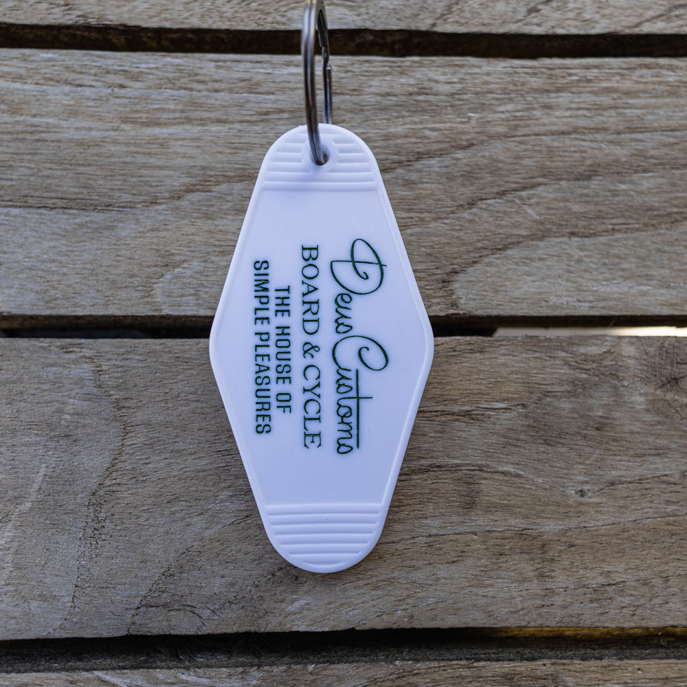 Deus Ex Machina -Motel Key - Keychain - White